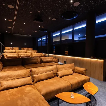 Hotel Ramonda 4*