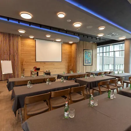 Ramonda Hotel 4*