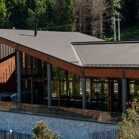 Hotel Ramonda 4*